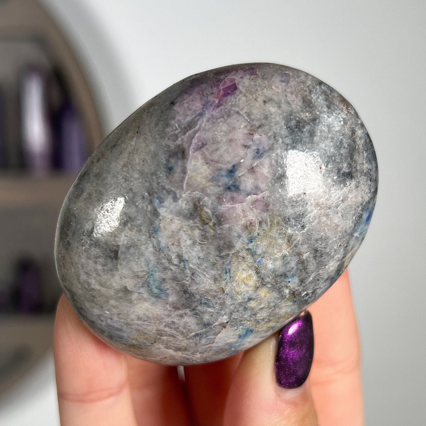 Hackmanite Palm Stones