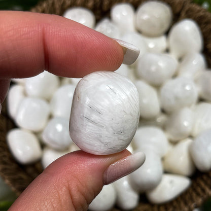 Scolecite Tumbles
