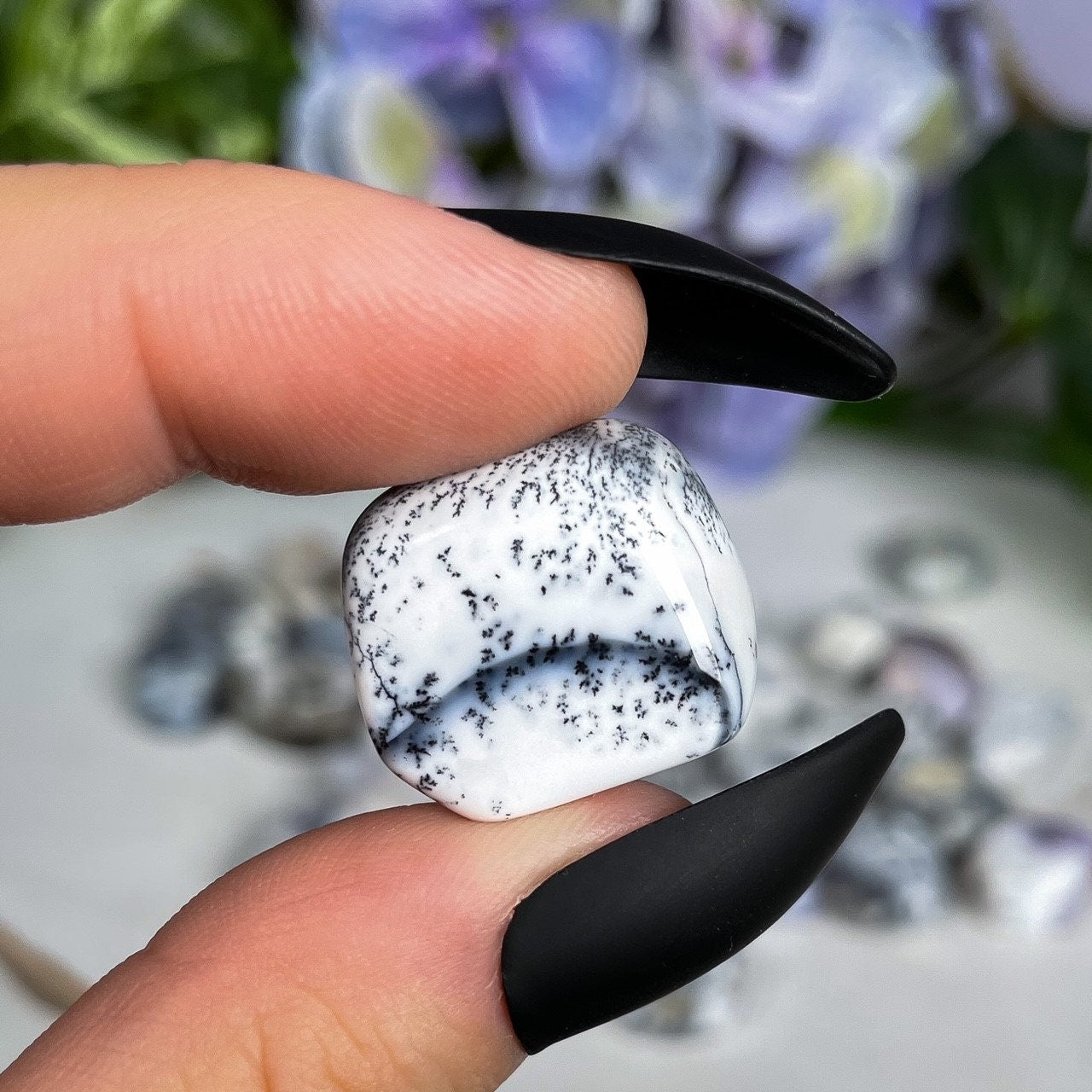 Merlinite Tumbles