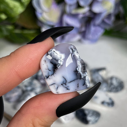 Merlinite Tumbles
