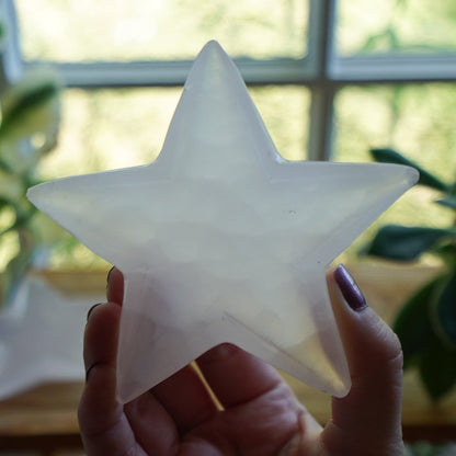 Mangano Calcite Star Dish