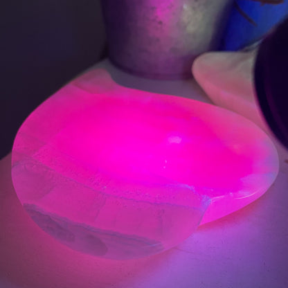 Mangano Calcite Heart Dish