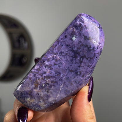 Tiffany Stone Freeform