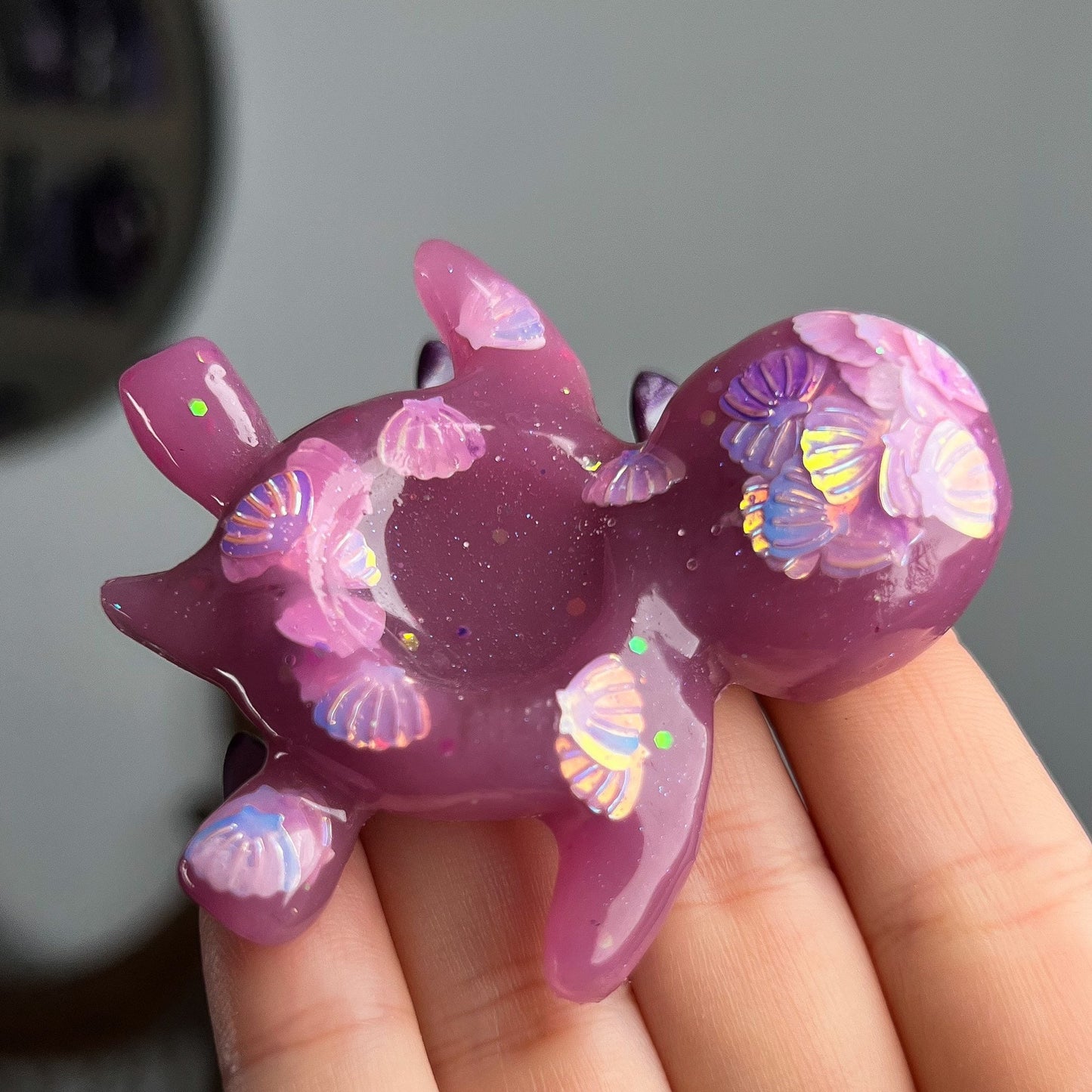 Resin Sea Turtle Sphere Stand