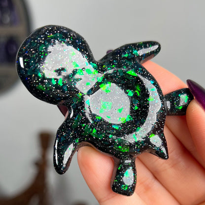 Resin Sea Turtle Sphere Stand