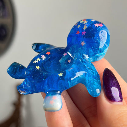Resin Sea Turtle Sphere Stand