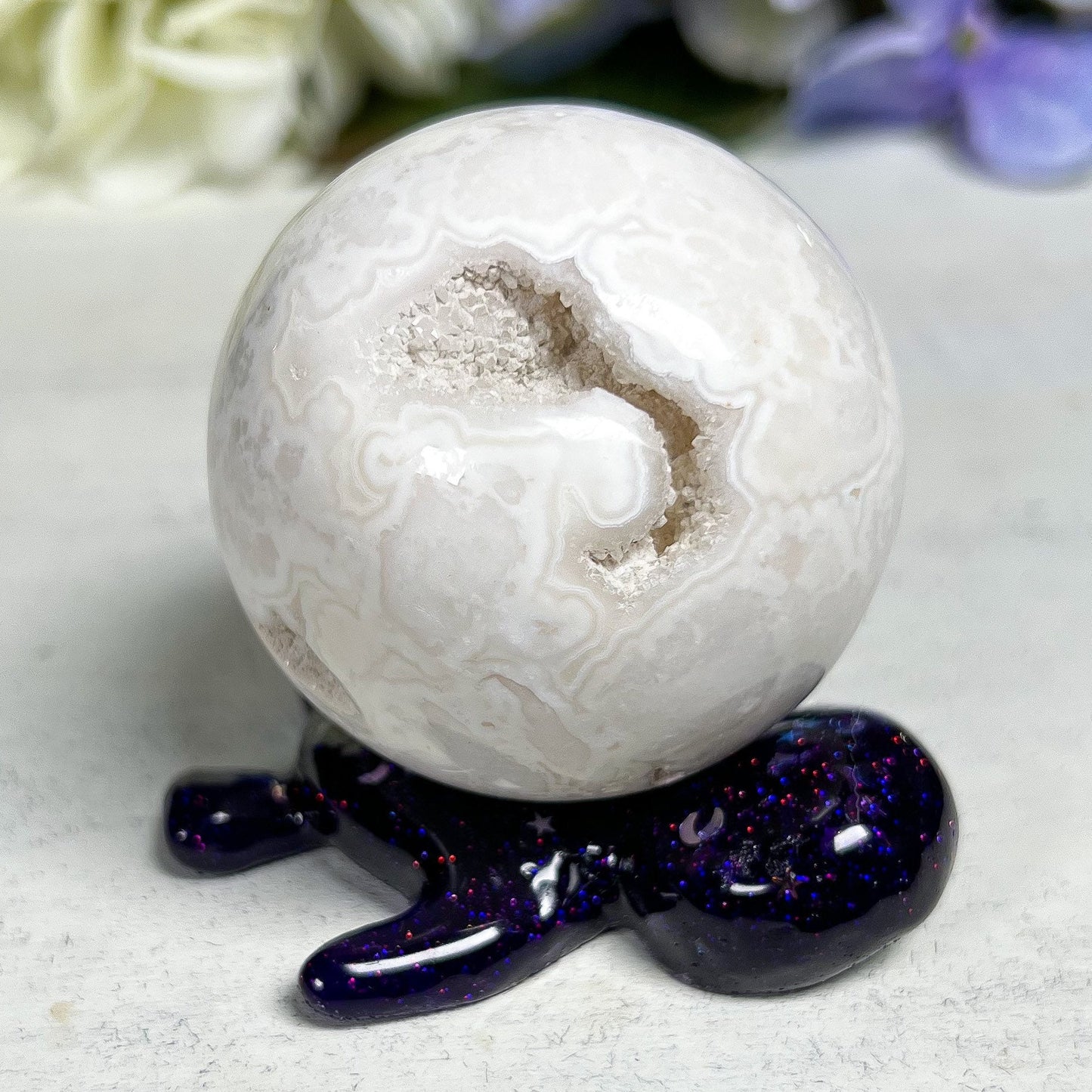 Resin Sea Turtle Sphere Stand