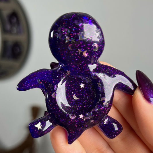 Resin Sea Turtle Sphere Stand