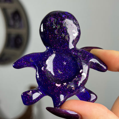 Resin Sea Turtle Sphere Stand