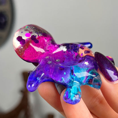 Resin Sea Turtle Sphere Stand