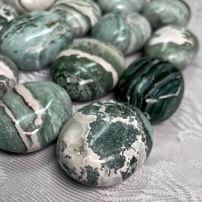 Green Sardonyx Palm Stones