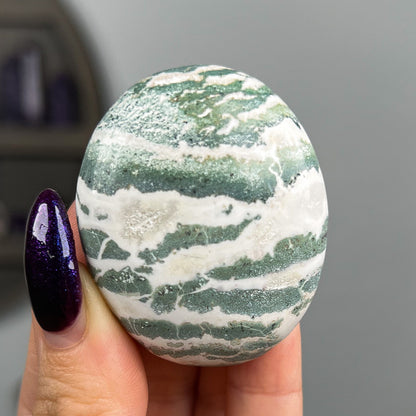 Green Sardonyx Palm Stones