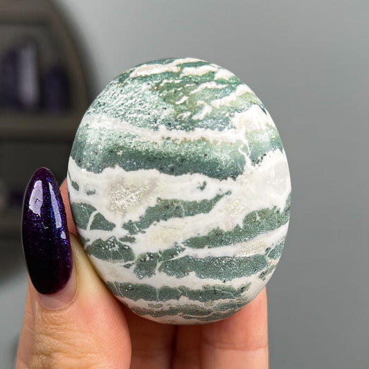 Green Sardonyx Palm Stones