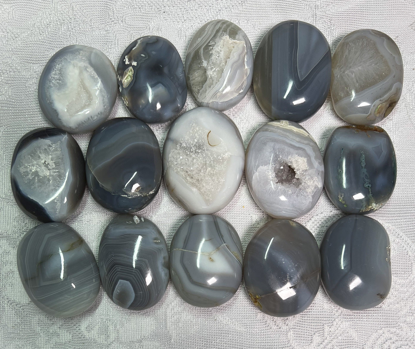 Banded Agate Palm Stones