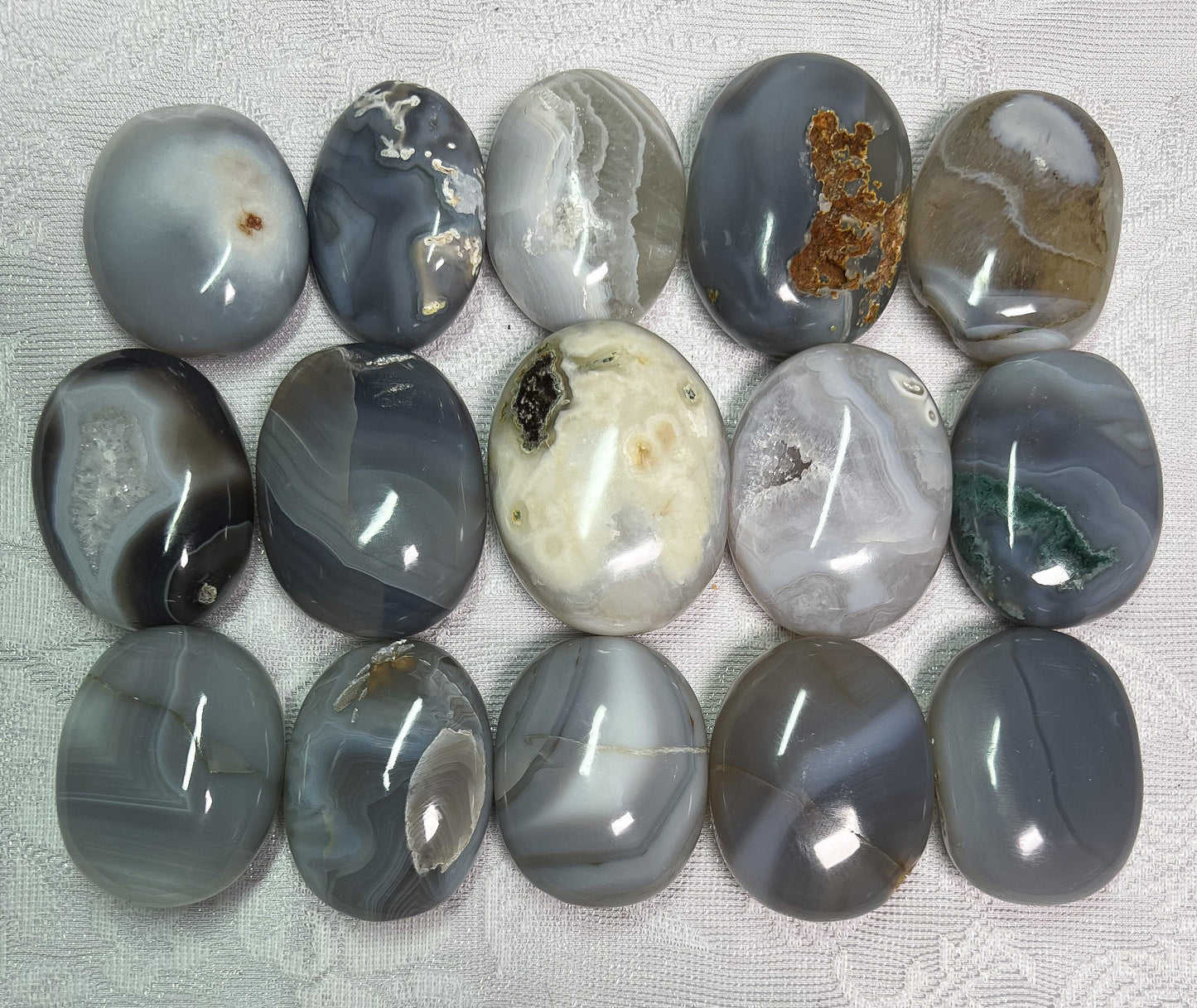 Banded Agate Palm Stones