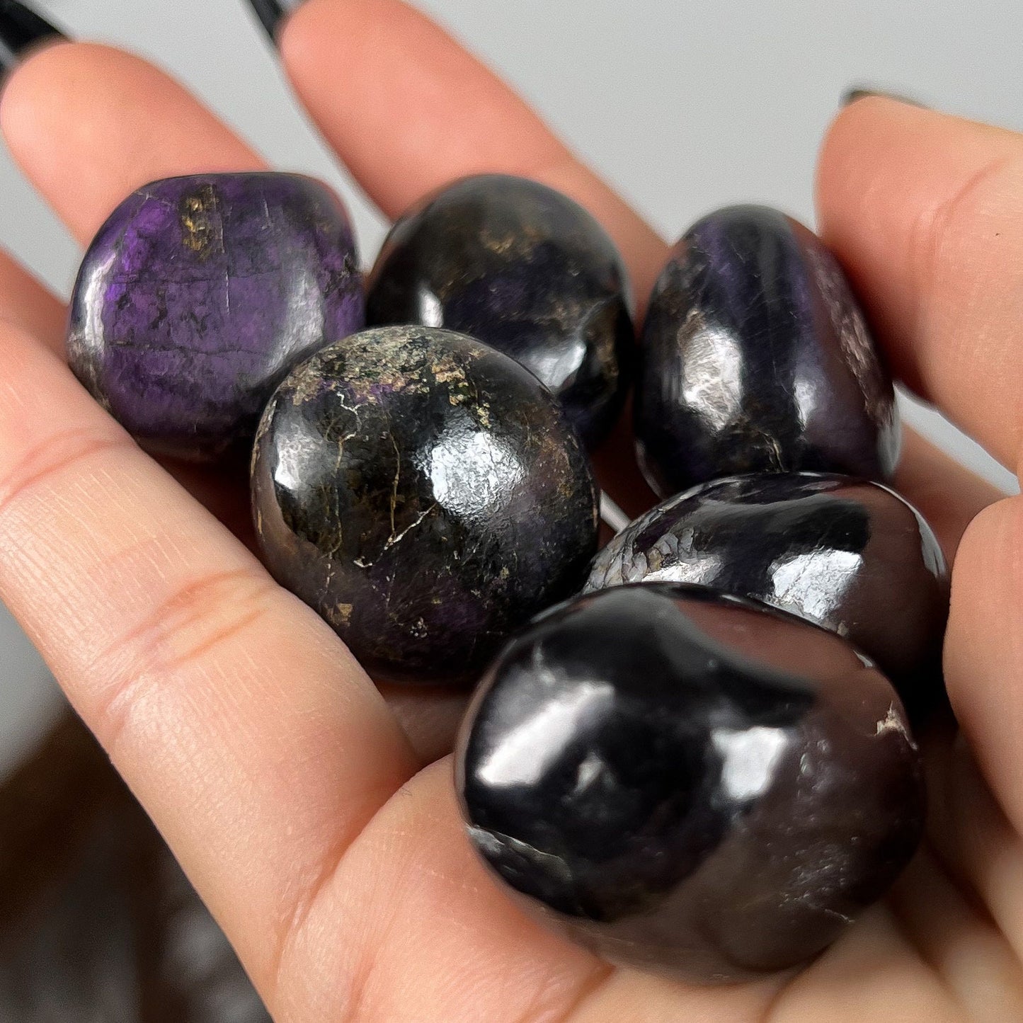 Purpurite Tumbles