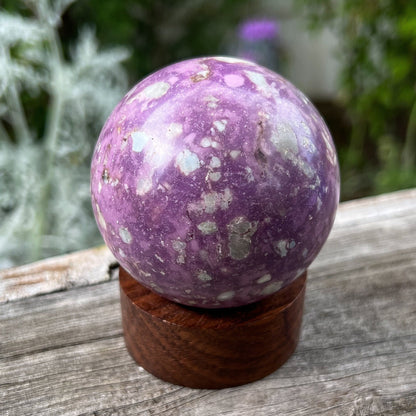 Phosphosiderite Sphere