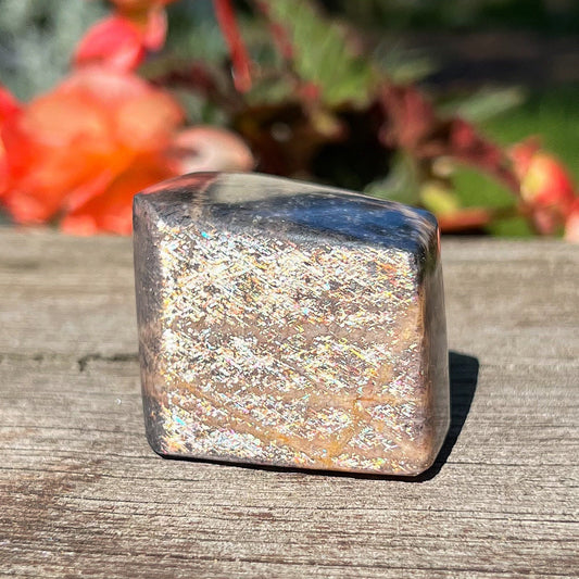 Lattice Confetti Sunstone Freeform