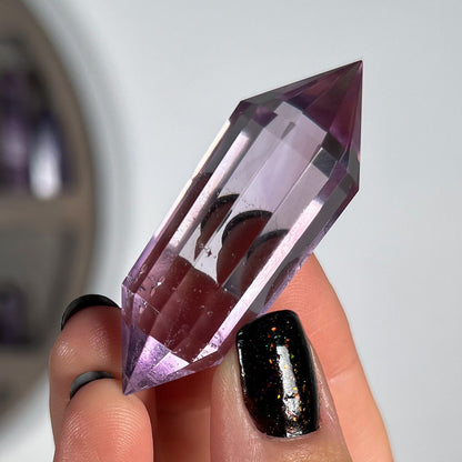 Gem Grade Amethyst Vogel