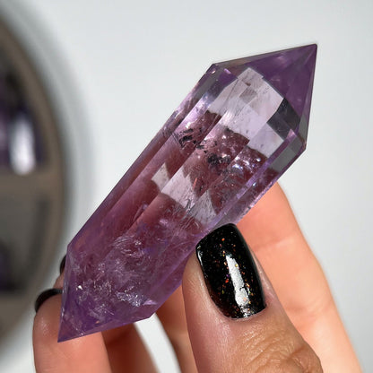 Gem Grade Amethyst Vogel