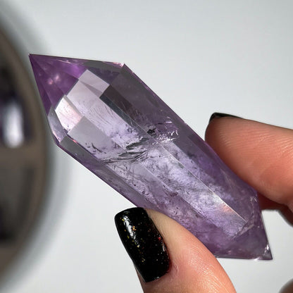 Gem Grade Amethyst Vogel
