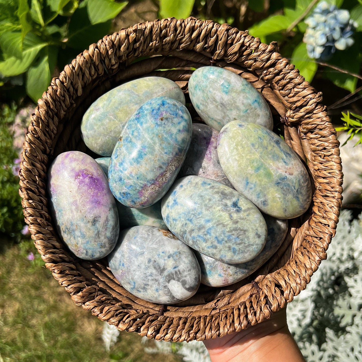 Hackmanite Palm Stones