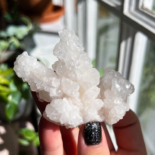 Mangano Calcite Cluster