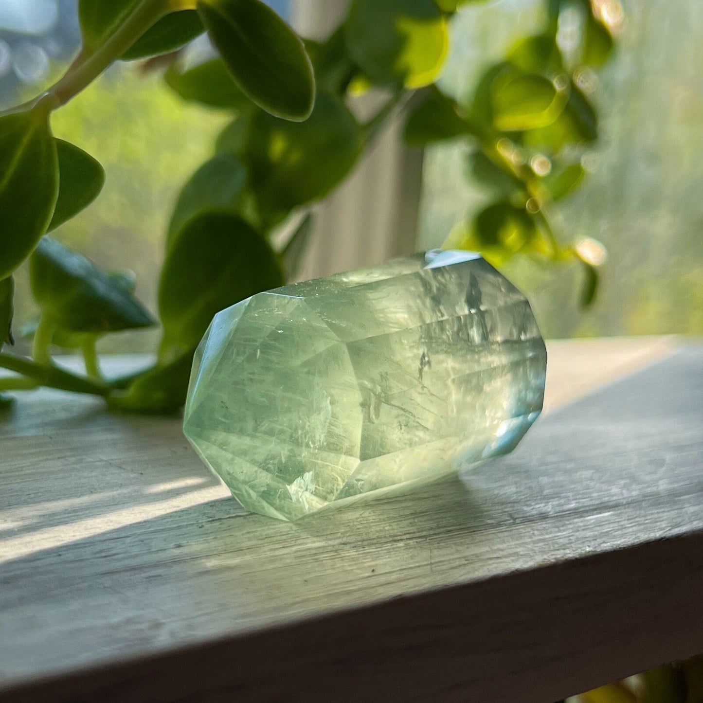 Green Fluorite Vogel with Rainbows