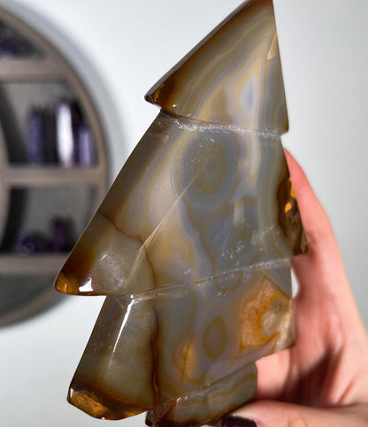 Agate Pine Tree