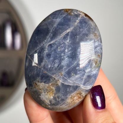 Hackmanite Quartz Palm Stone