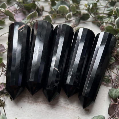 Black Tourmaline Vogel