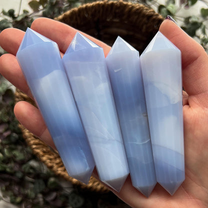 Blue Chalcedony Vogel