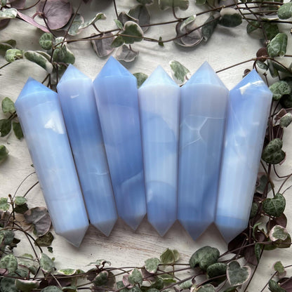 Blue Chalcedony Vogel