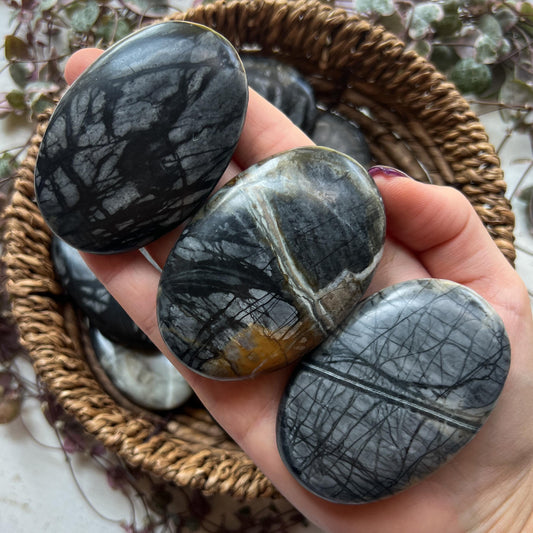 Picasso Marble Palm Stones
