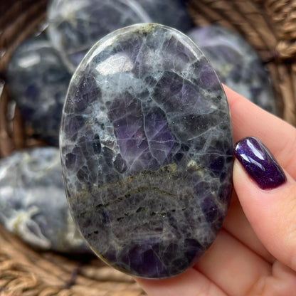 Spurrite Strombolite Palm Stones