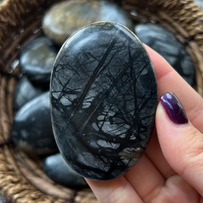 Picasso Marble Palm Stones