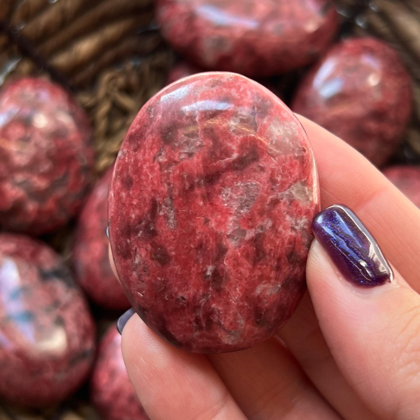 Dark Thulite Palm Stones