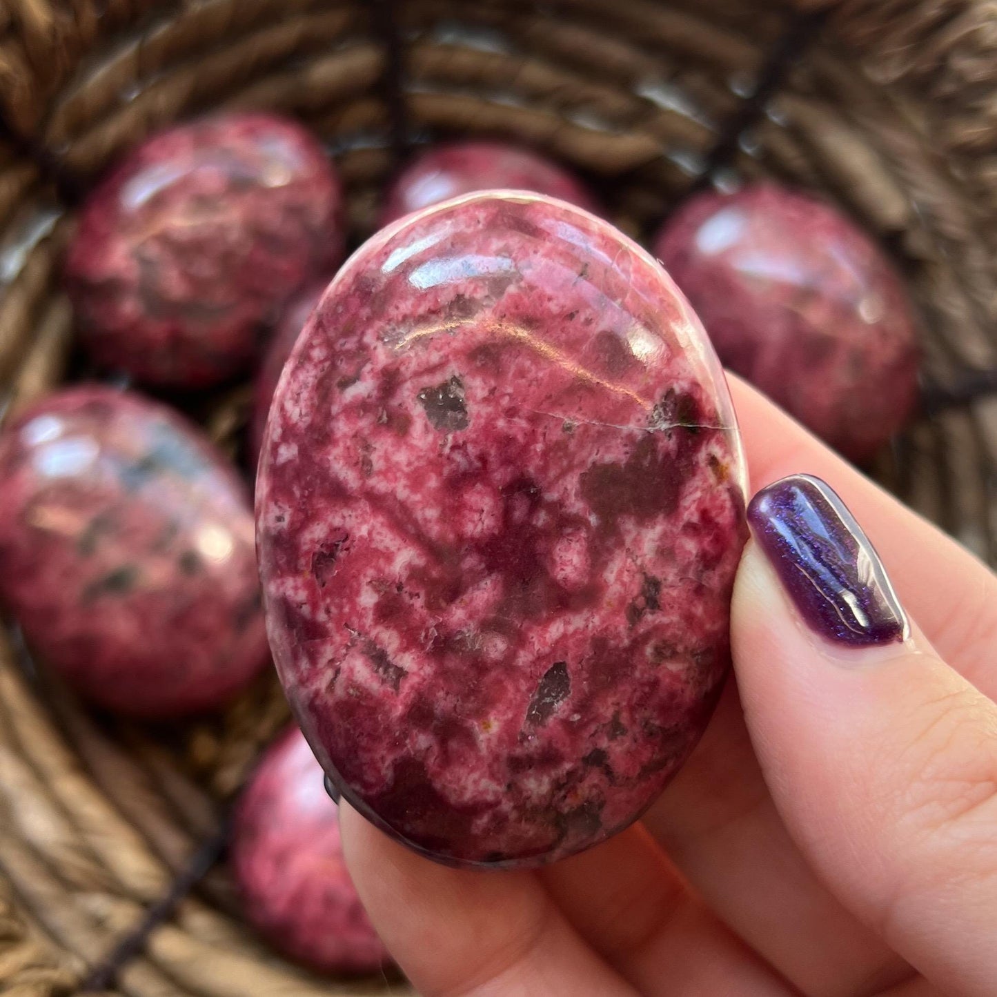 Dark Thulite Palm Stones