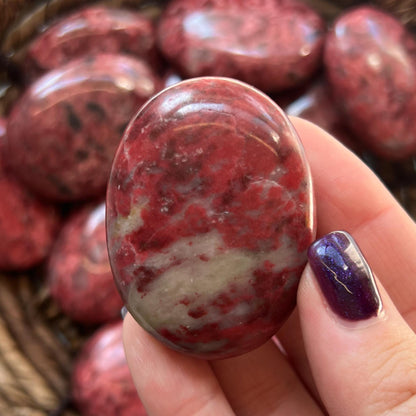 Dark Thulite Palm Stones
