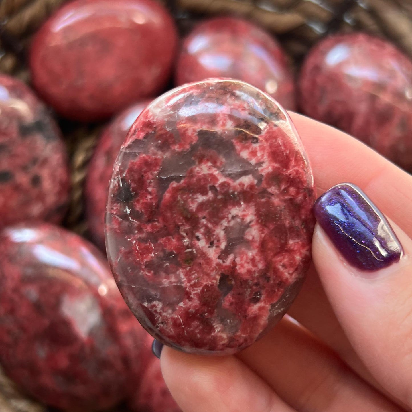 Dark Thulite Palm Stones