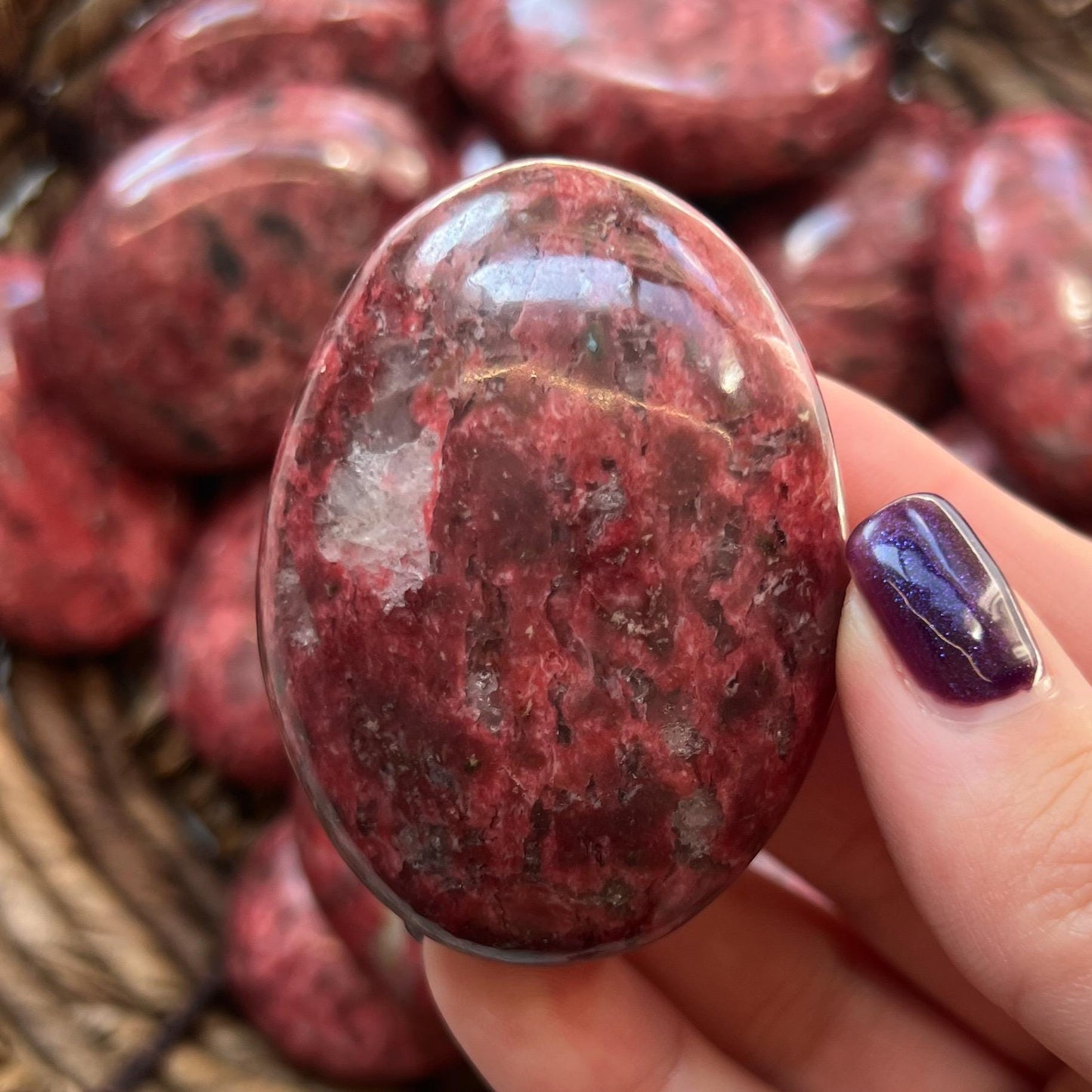 Dark Thulite Palm Stones