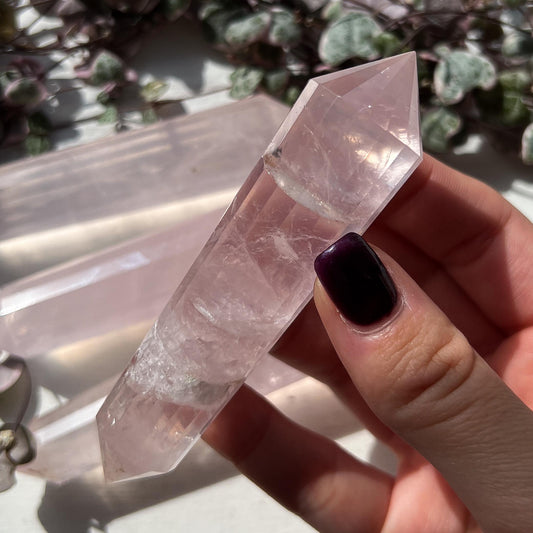 Rose Quartz Vogel