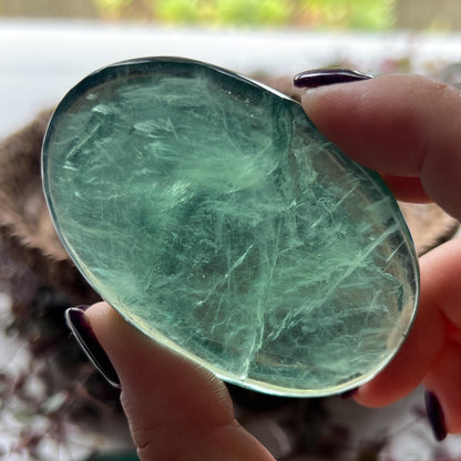 Emerald Green Fluorite Palm Stones