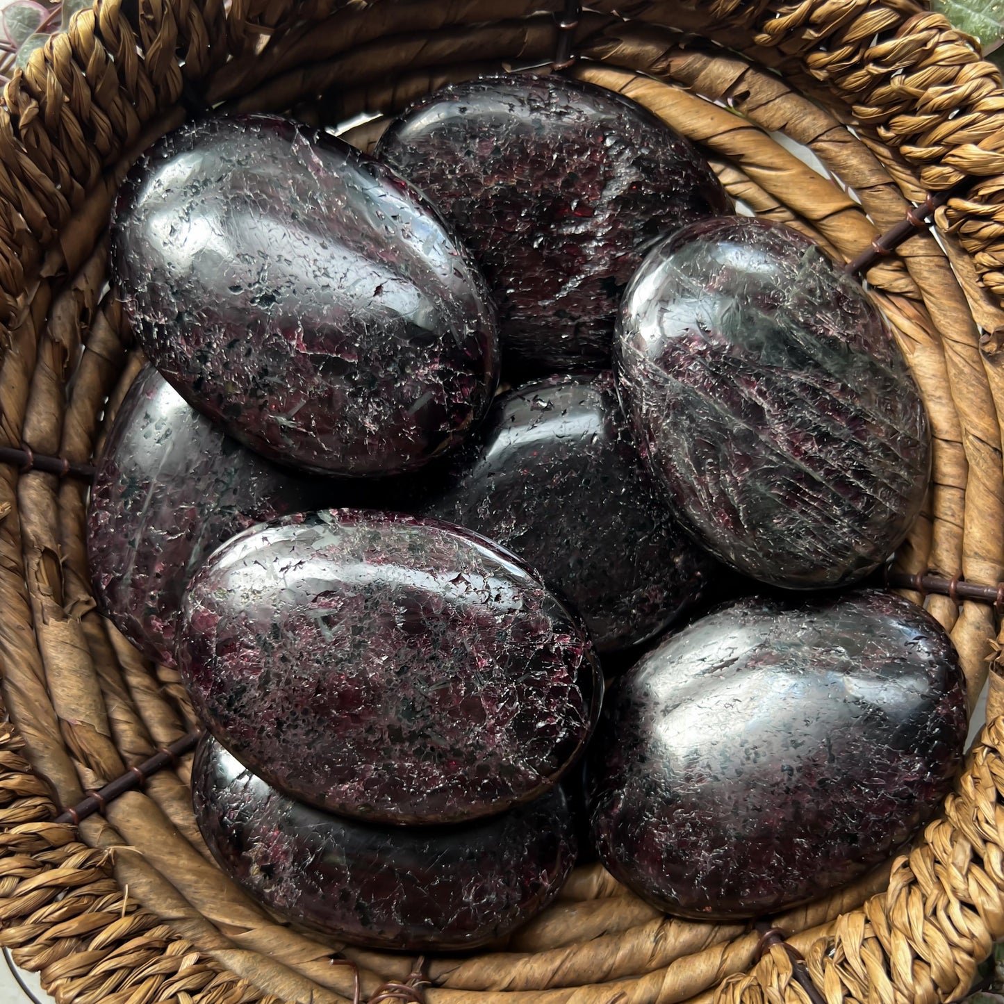 Rhodolite Garnet Palm Stones