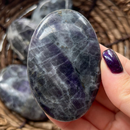 Spurrite Strombolite Palm Stones