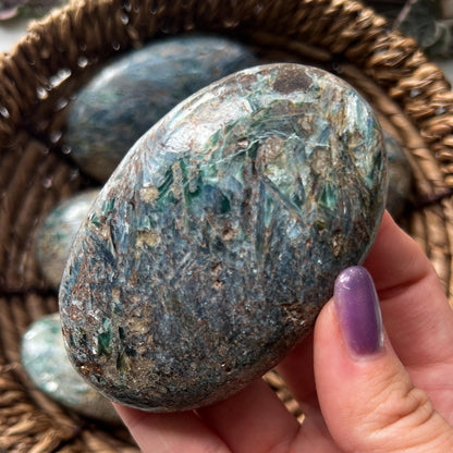 Blue Green Kyanite Palm Stone