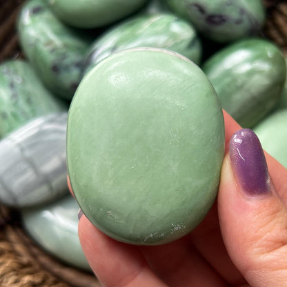 Green Kammererite Palm Stones