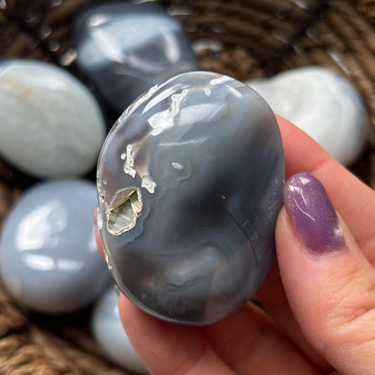 Banded Agate Palm Stones