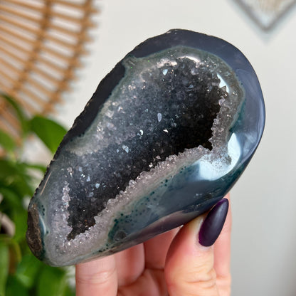 Druzy Agate Cave