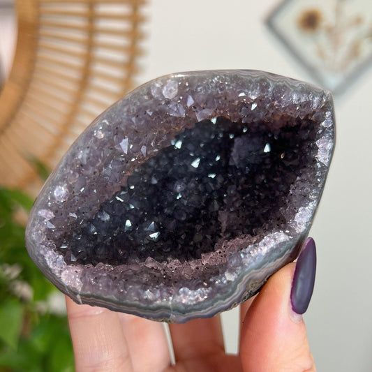 Amethyst Geode Cave
